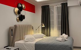 Muses Suite By Zeussuites